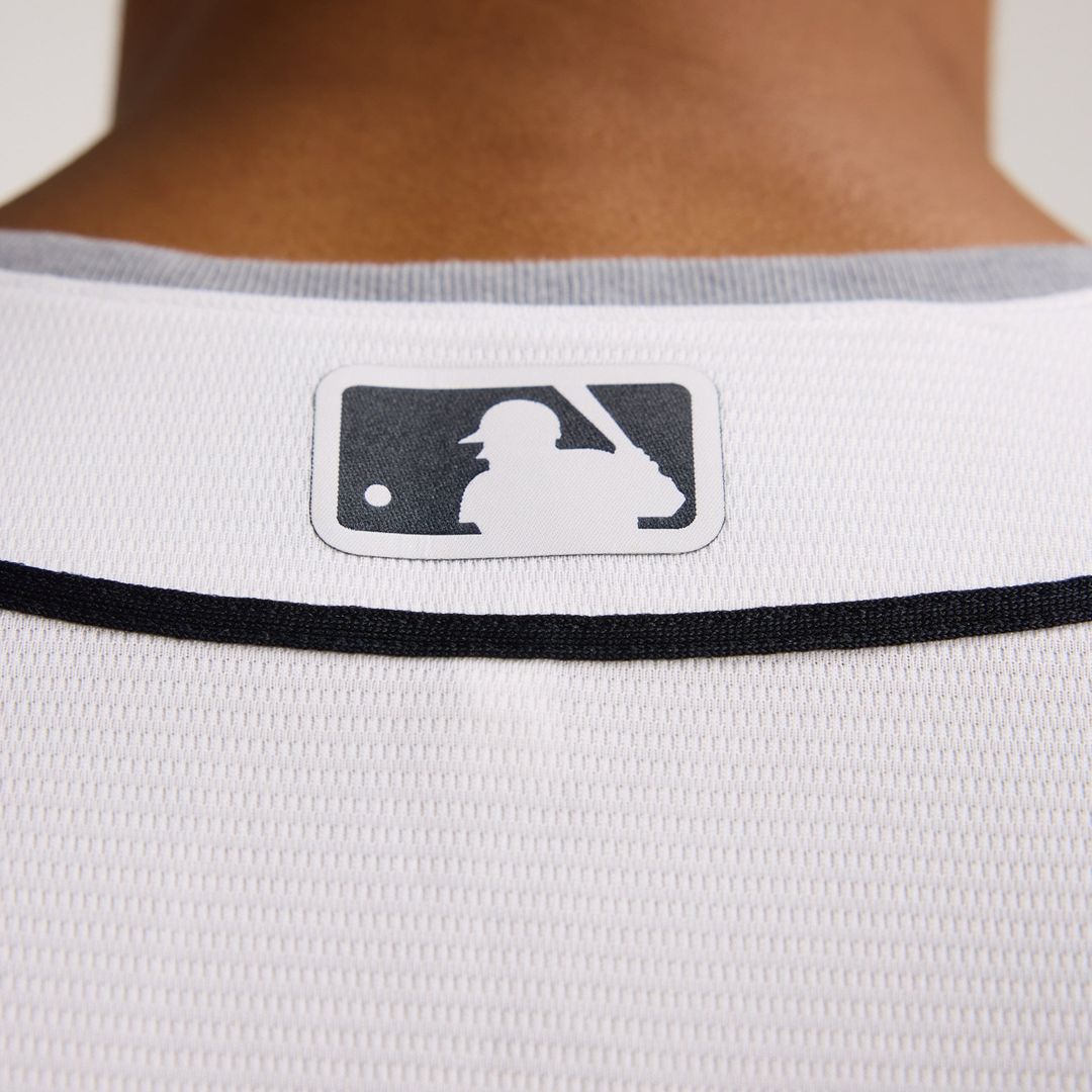 Detroit Tigers Nike Replica Jersey White