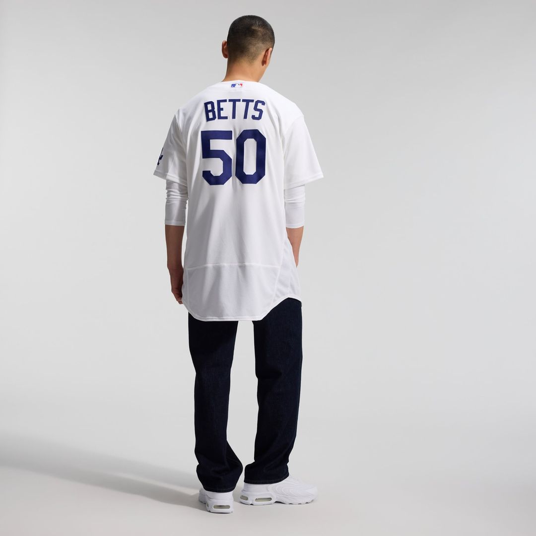 Los Angeles Dodgers Nike Replica Jersey White